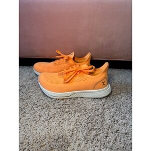 Flux - Women's Orange Running Shoes Athletic Sneakers Size 8